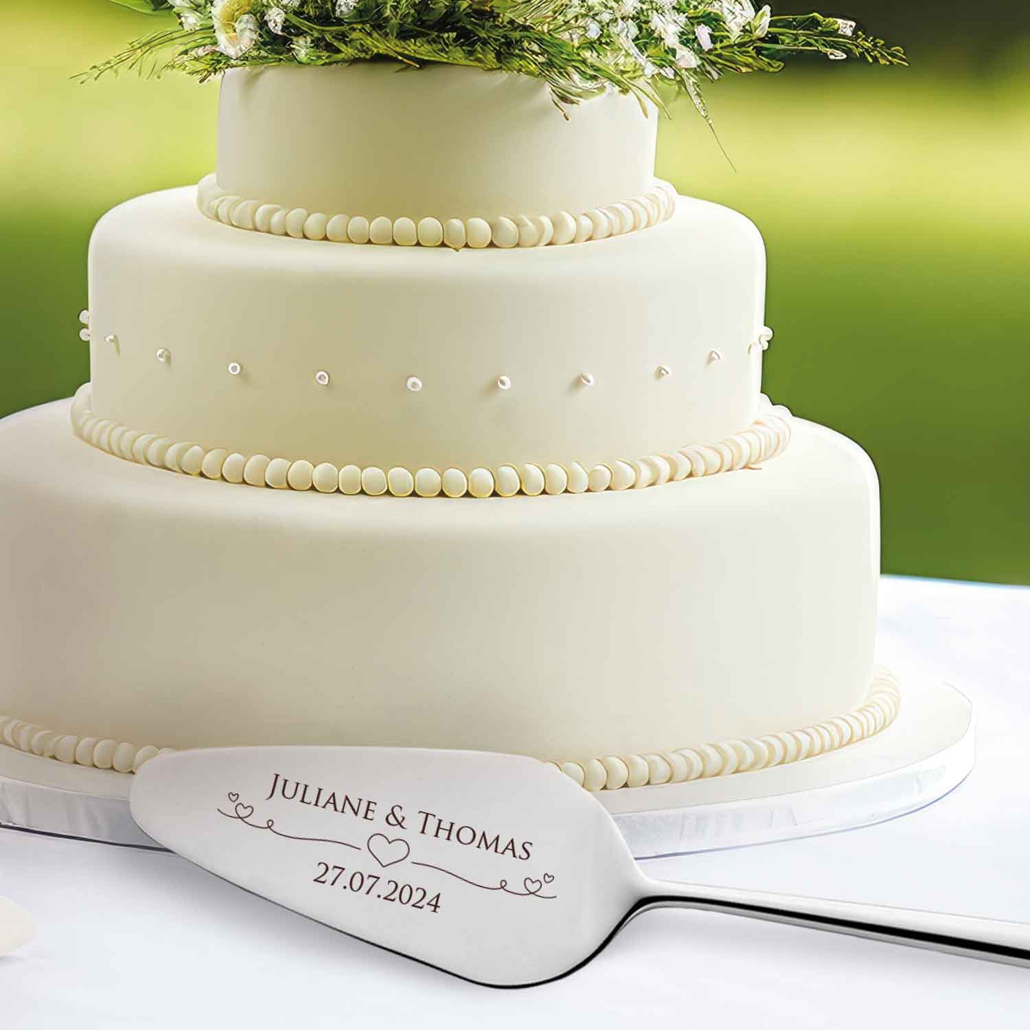 Golden cake cutlery with engraving | Wedding gift