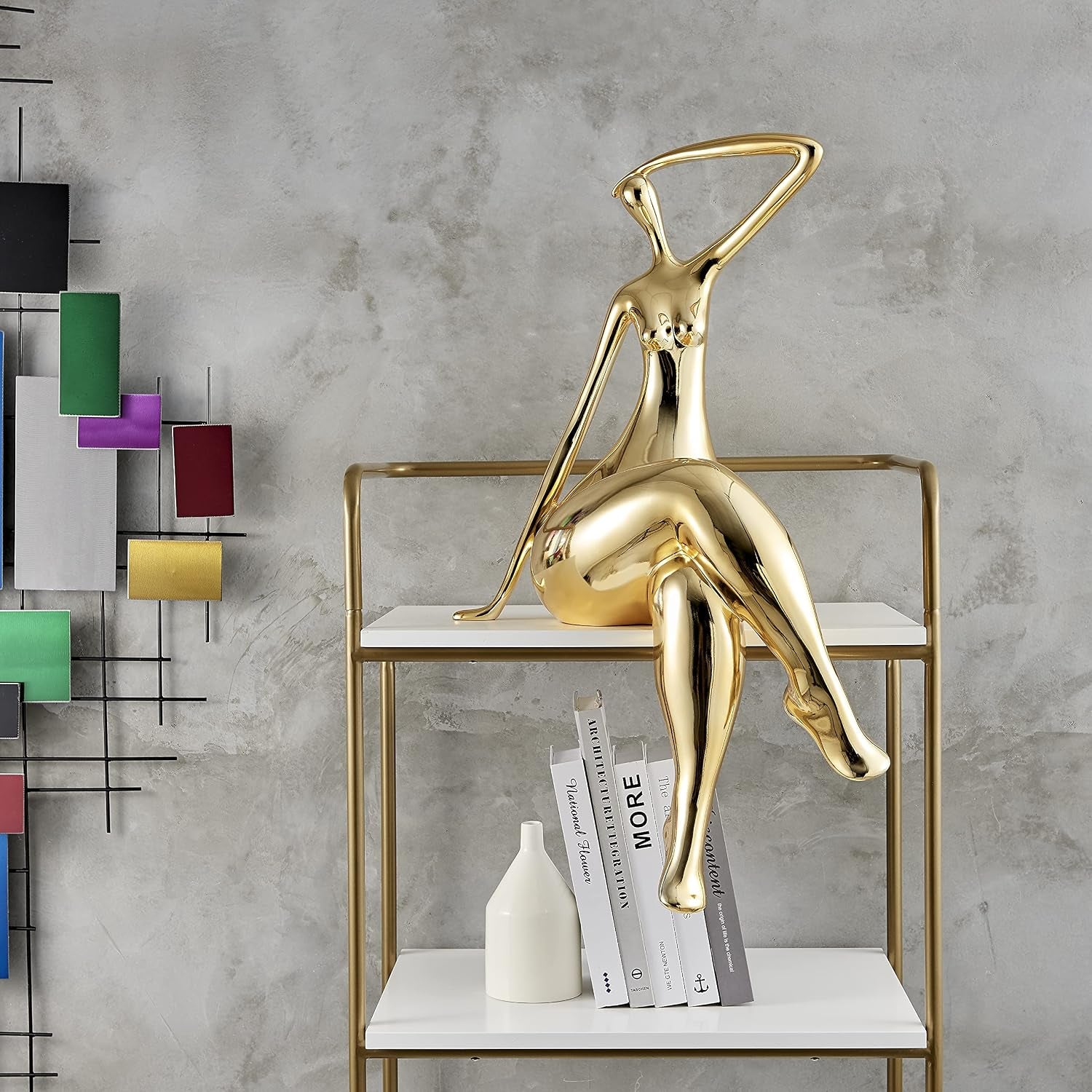 Isabella Goldoptik Skulptur | Figur mit Galeriecharakter