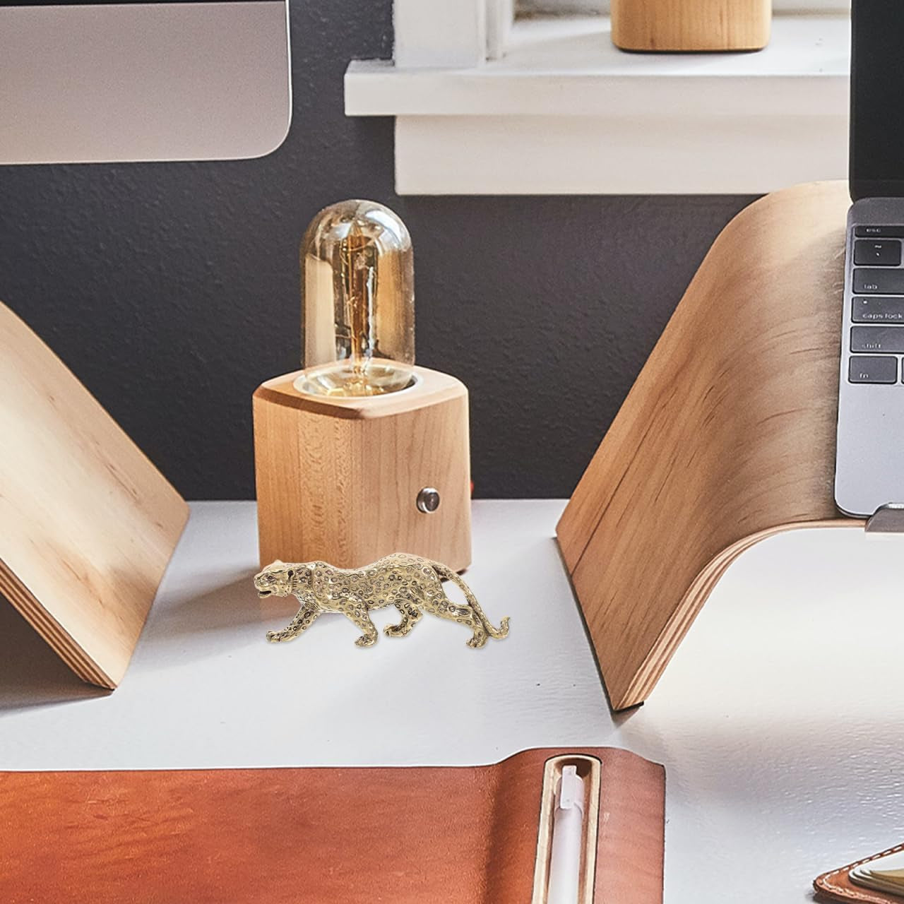 Retro Messing Leopard Figurine Kleine Vintage Tierstatue Langlebige Deko Für Wohnzimmer Büro Und Schreibtisch Kompakte Messingkunst Für Stilvolle Inneneinrichtung