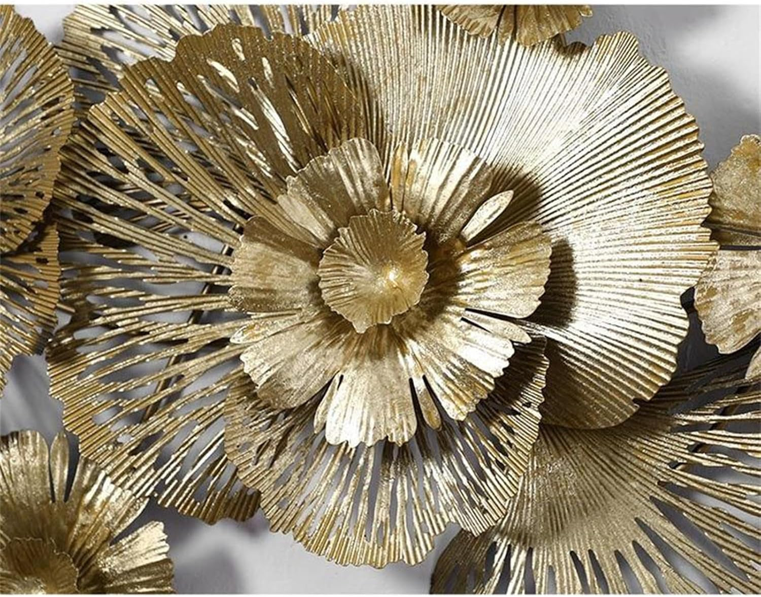 Metall Gold Blume Wanddekoration, Luxus 3D Blumen Wandkunst Dekor Blume Kunst Wandbehang Dekor Metall Kunst Wandskulptur Heimdekoration Für Schlafzimmer Wohnzimmer Hintergrund Wand
