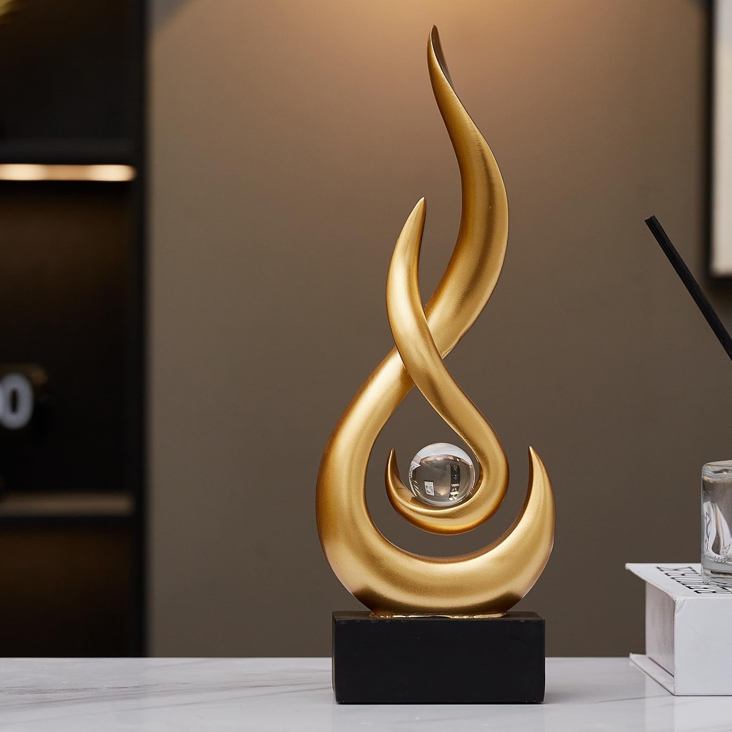 Moderne Abstrakte Kunst-Tischdekoration, Harz-Flammenstatue, Moderne Goldene Tafelaufsatz, Ornamente Für Wohnzimmer, Tolle Geschenkidee, Heimdekoration, Sammlerstücke