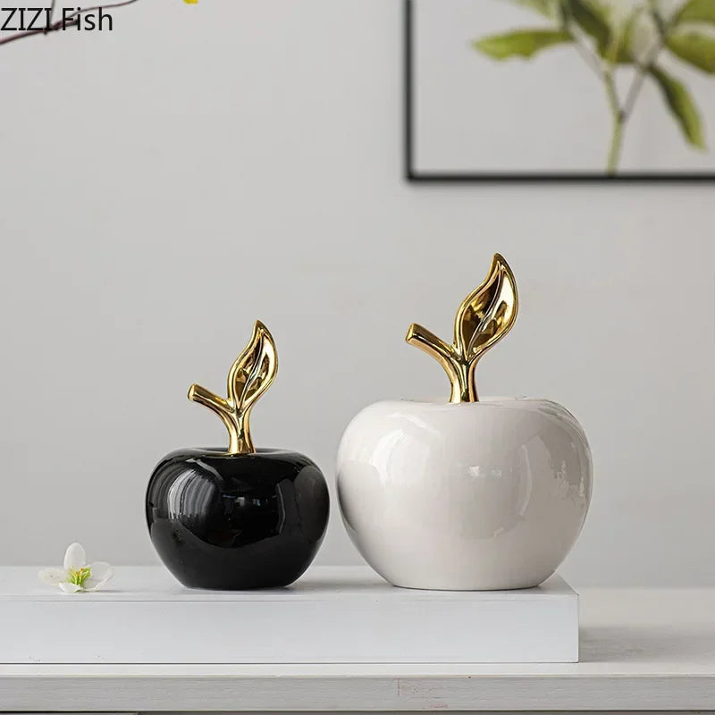 Gold-Plated Ceramic Apple Statue Desk Decoration Ornaments Golden Apple Porcelain Sculpture Modern Artwork Room Aesthetic Decor