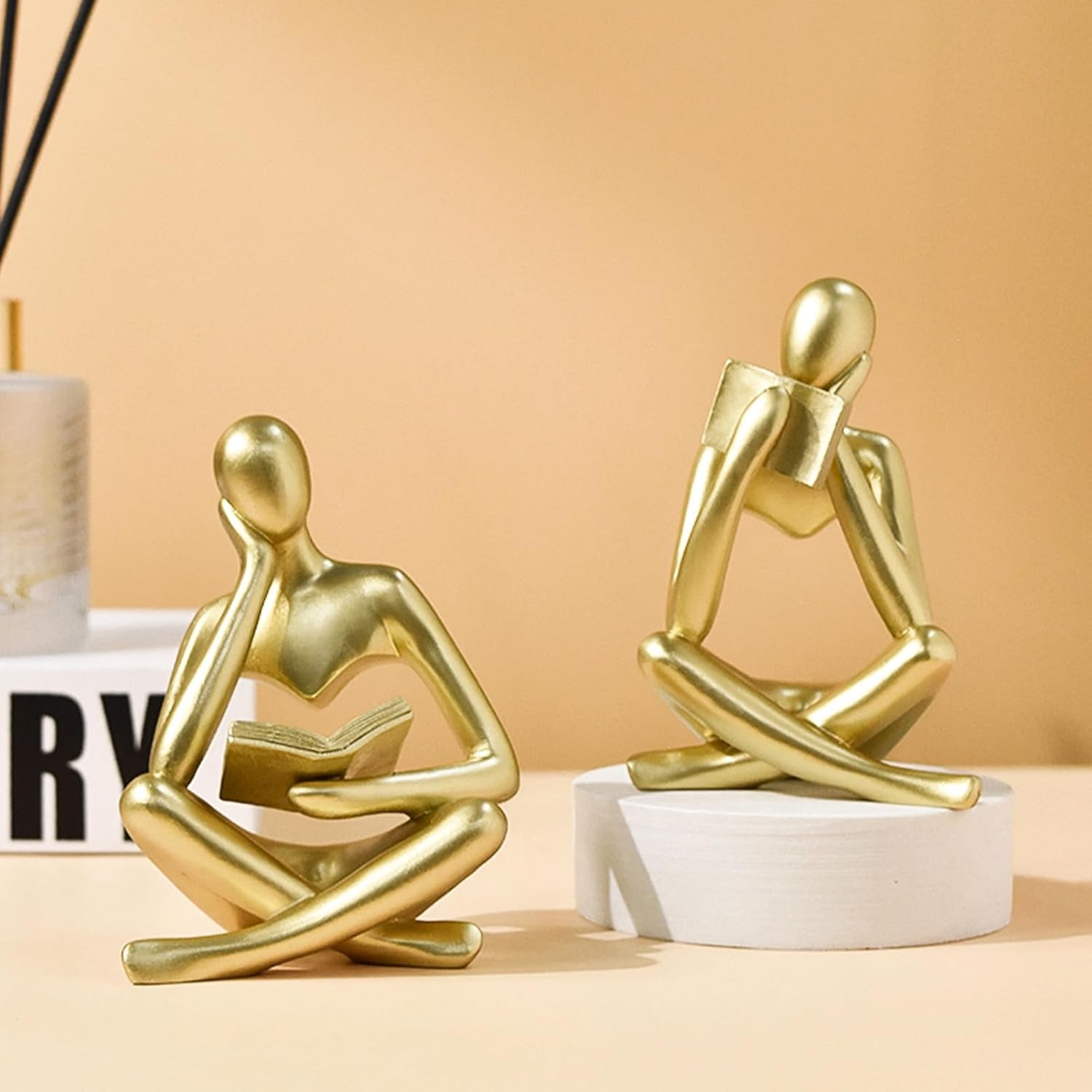 Golden Reading Figures | 2er Skulpturen-Set