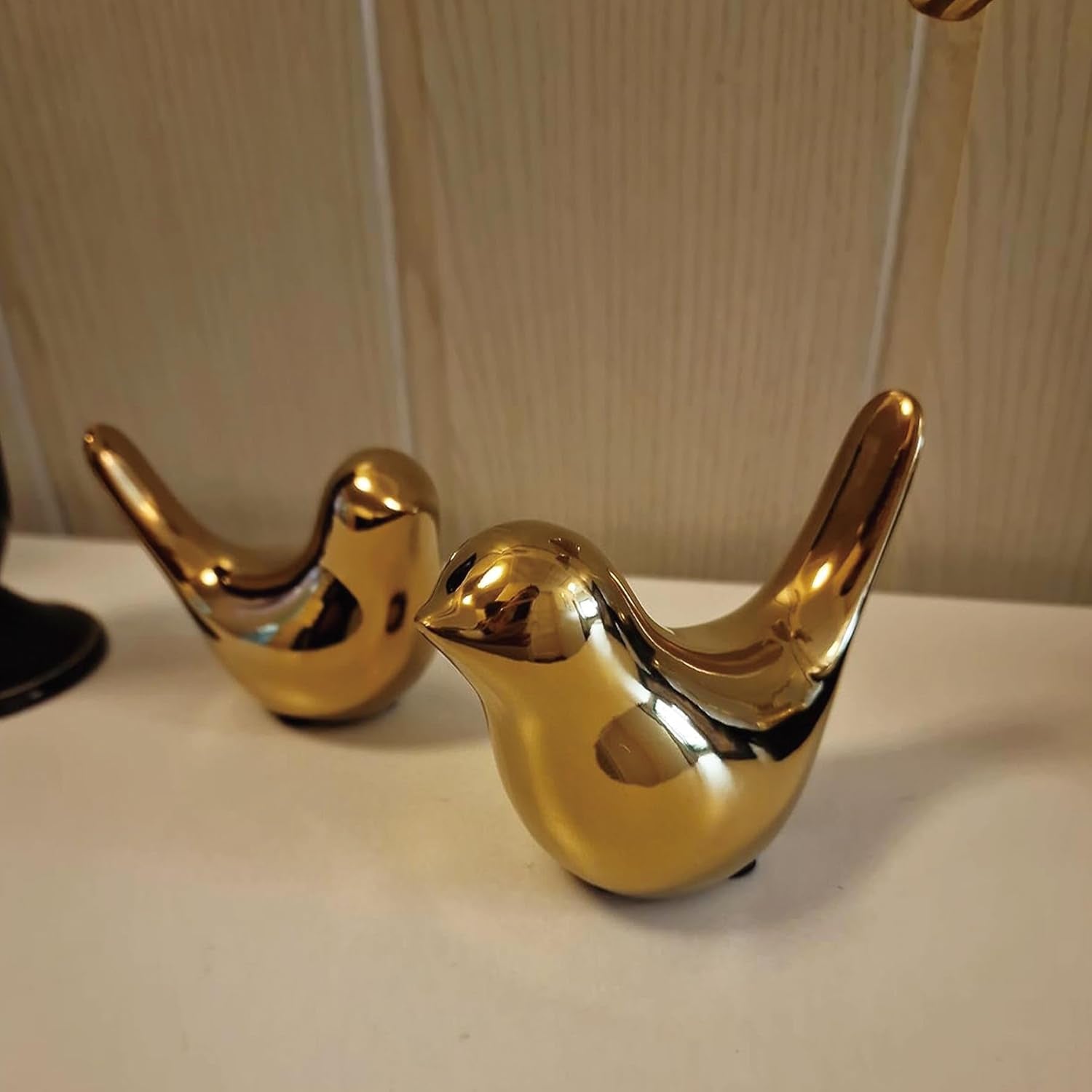2 Stück Kleine Vögel Statuen, Keramik Vogel, Moderne Tier Vogel Skulpturen Für Landschaft Garten Home Office Desktop Display Dekor (Gold)