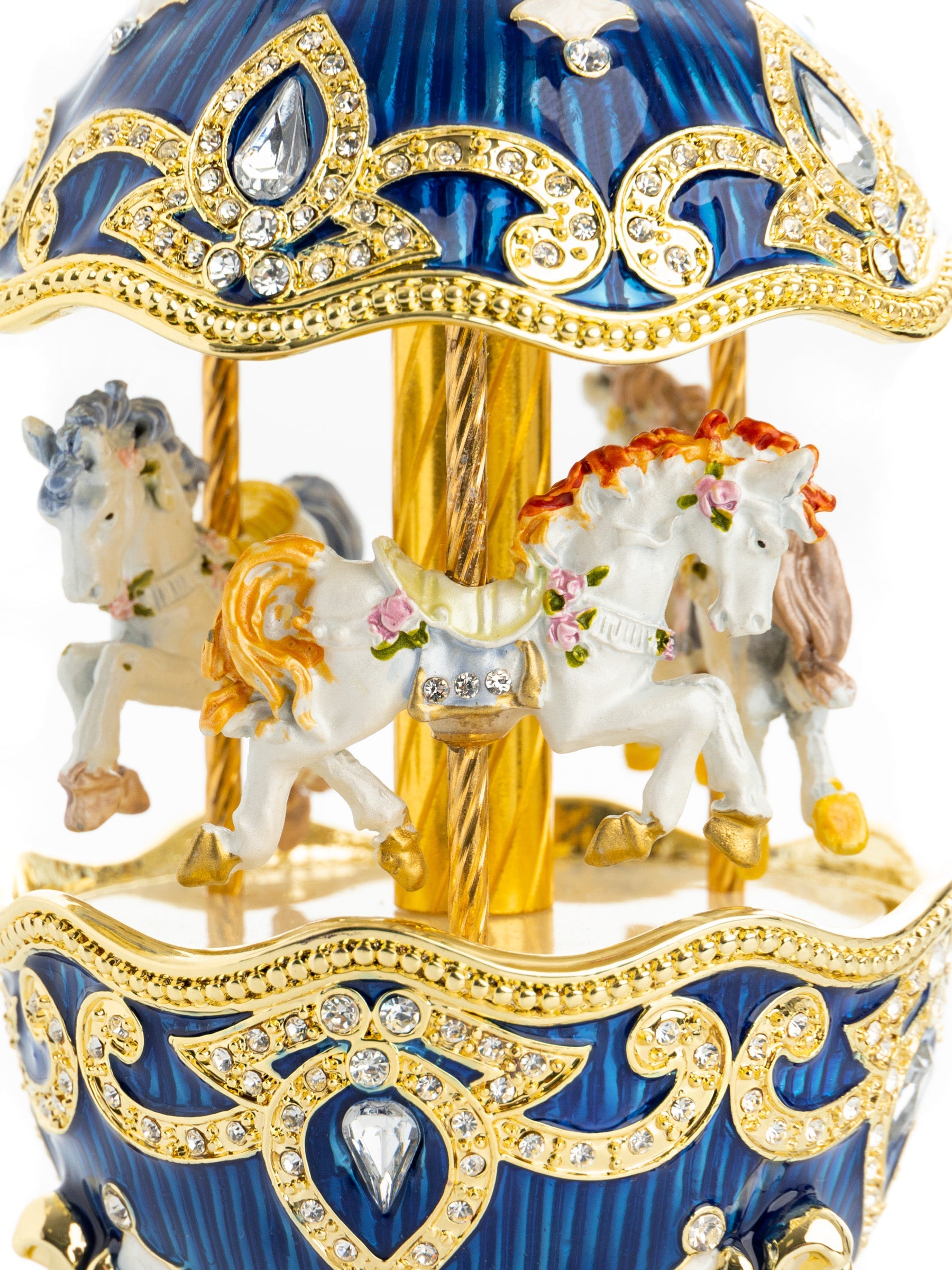 Blue Horse Carousel Collector Egg | Geschenkidee - Produktbild 3 - LAFFARTS Gallery