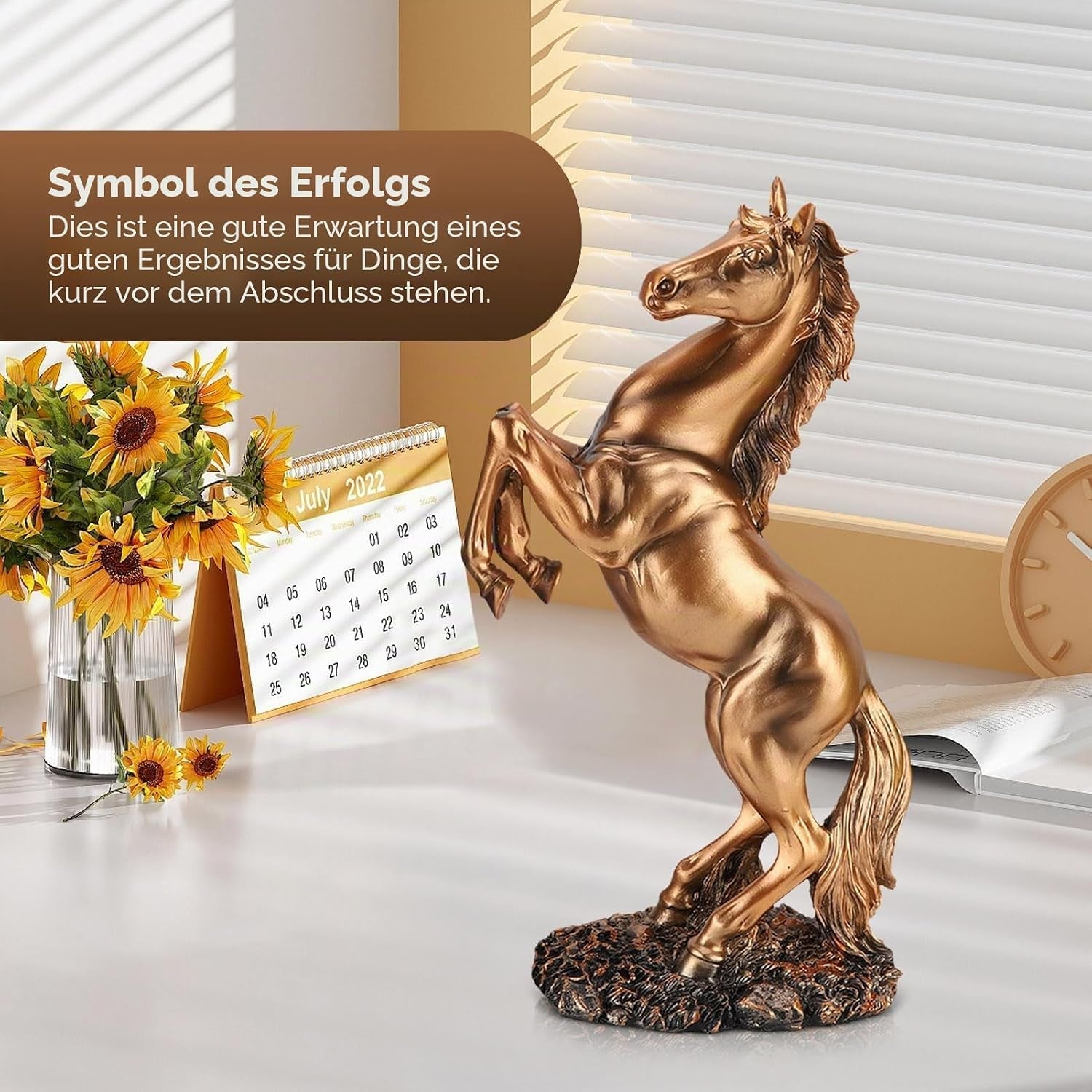 Goldenes Pferd 31,5 x 18 cm | Geflochtene Deko-Skulptur - Goldoptik Dekoobjekt
