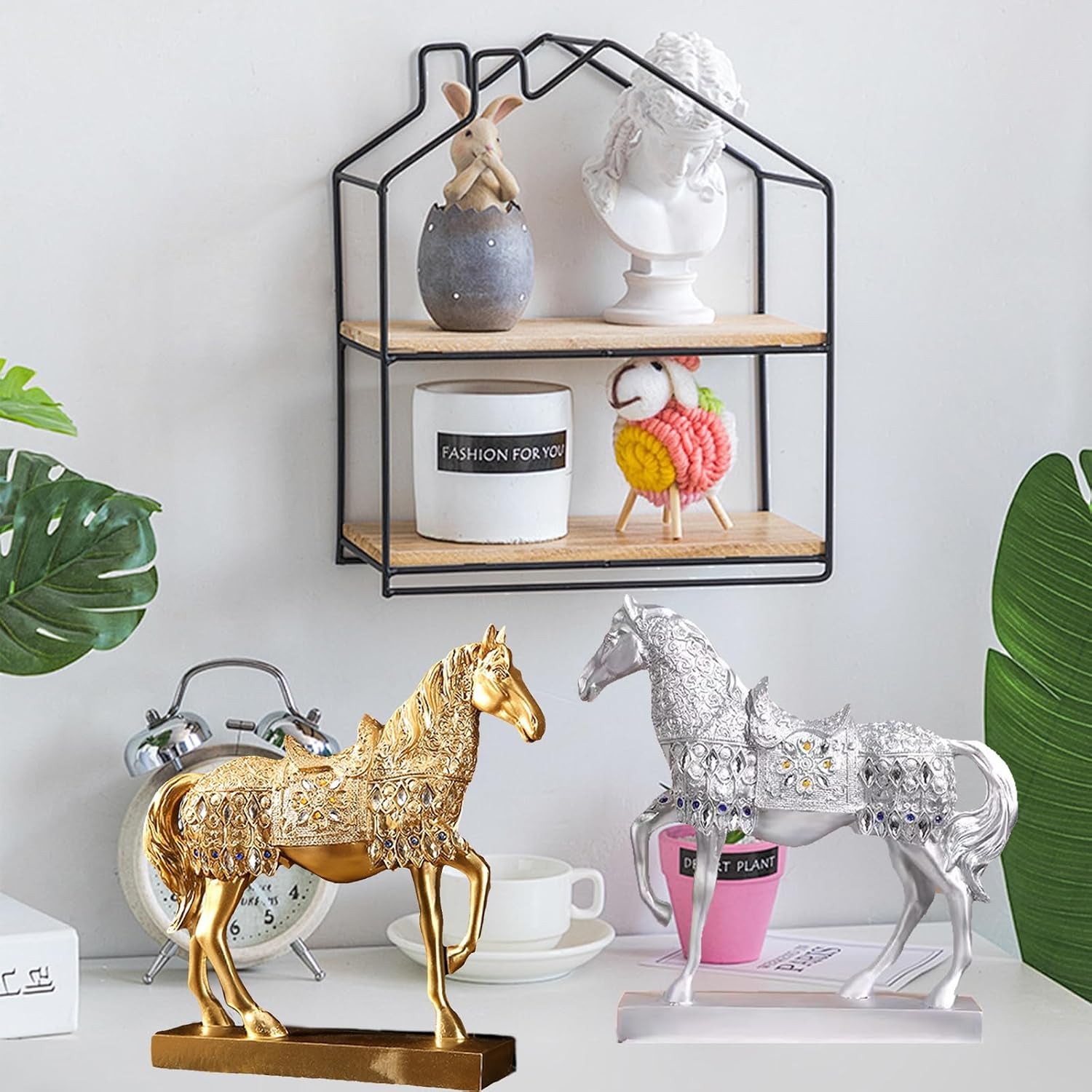Pferd Figurine Aus Resin, Feng Shui Pferdeskulptur Für Home-Office, Schreibtisch & Weinregal, Tier Kunst Deko, 26X6.5X26Cm, 800G (Gold)