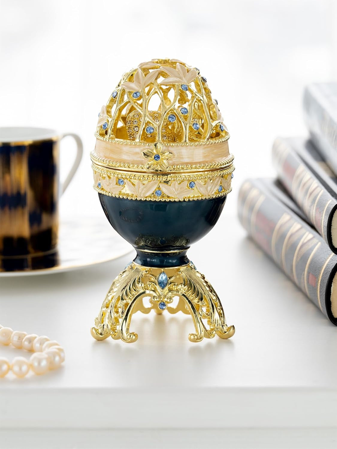 Black-Gold Elephant Egg | Schmuckei mit Goldakzent