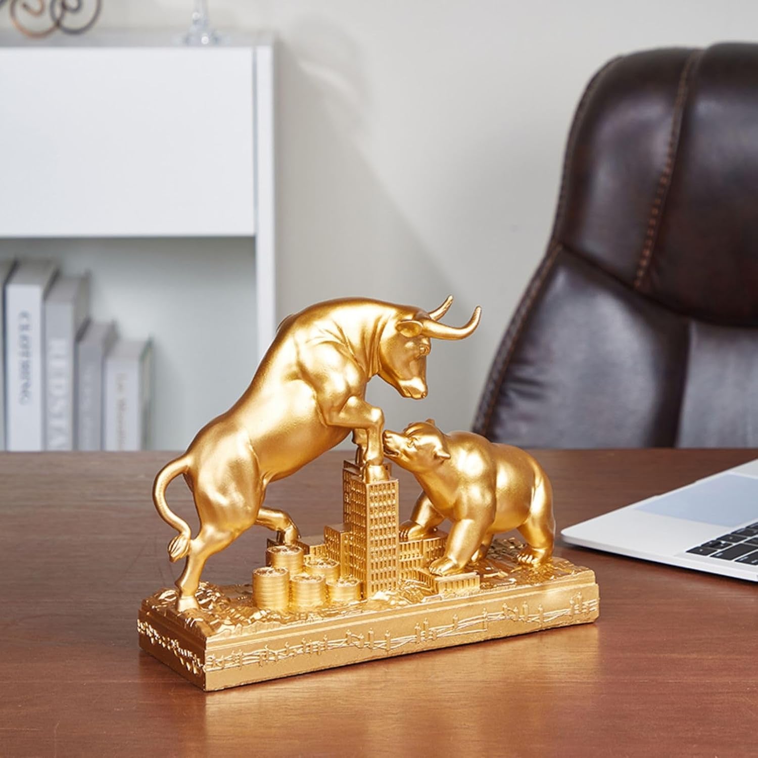 Bull & Bear Figuren Goldoptik | Börsen-Deko fürs Office