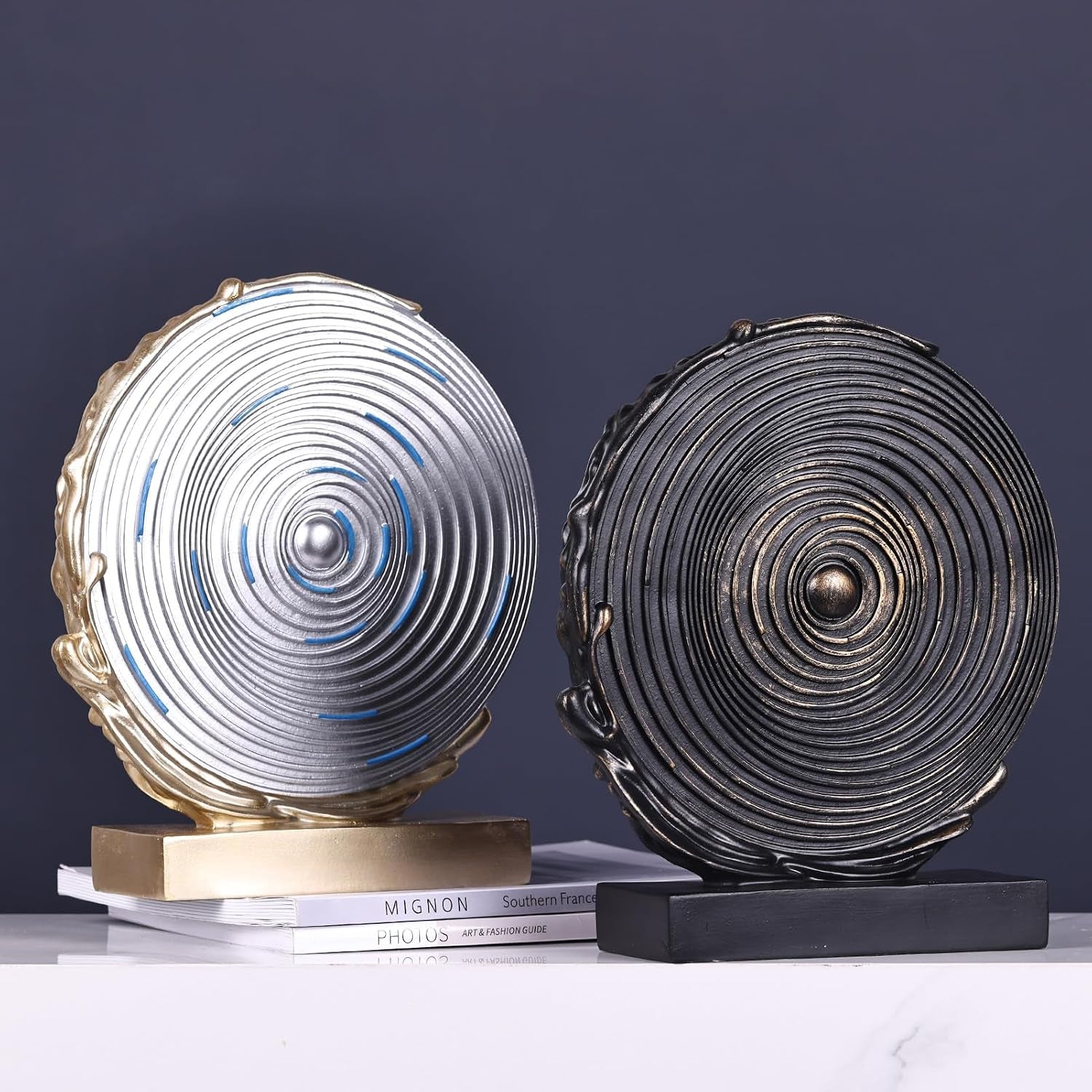 Black-Gold Round Sculpture | Moderne Skulptur 25 cm