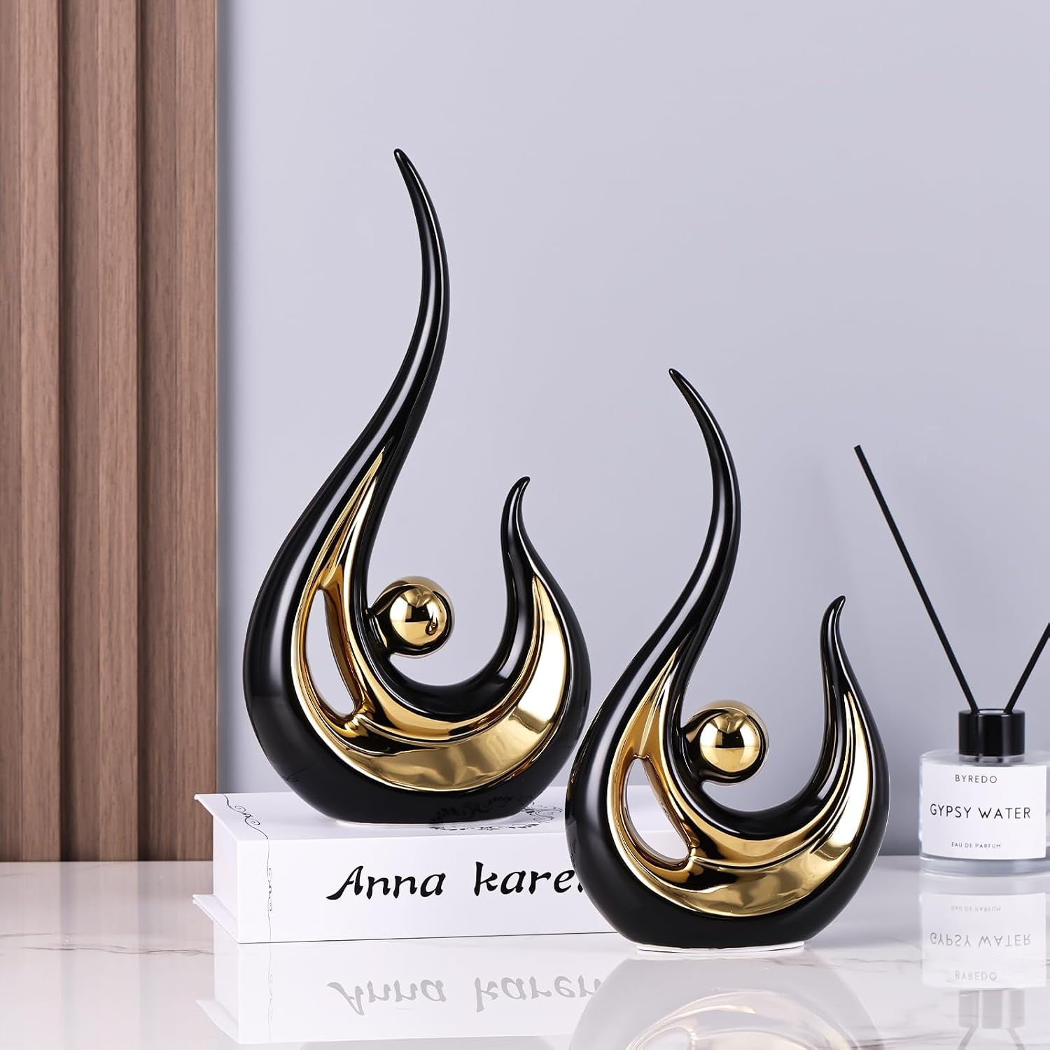 Black-Gold Centerpiece Sculpture | Moderne Tischskulptur